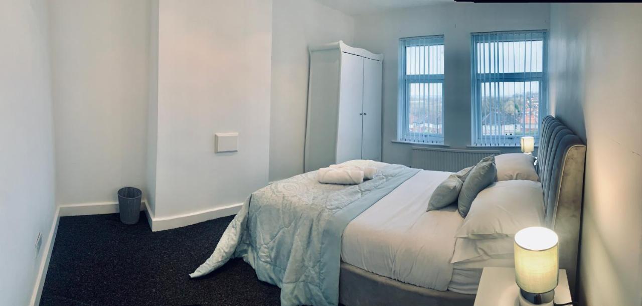 Comfortable 3 Bed Residential Home In Sheffield Exterior photo